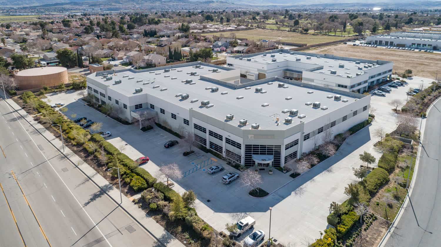 Commercial Distribution Property